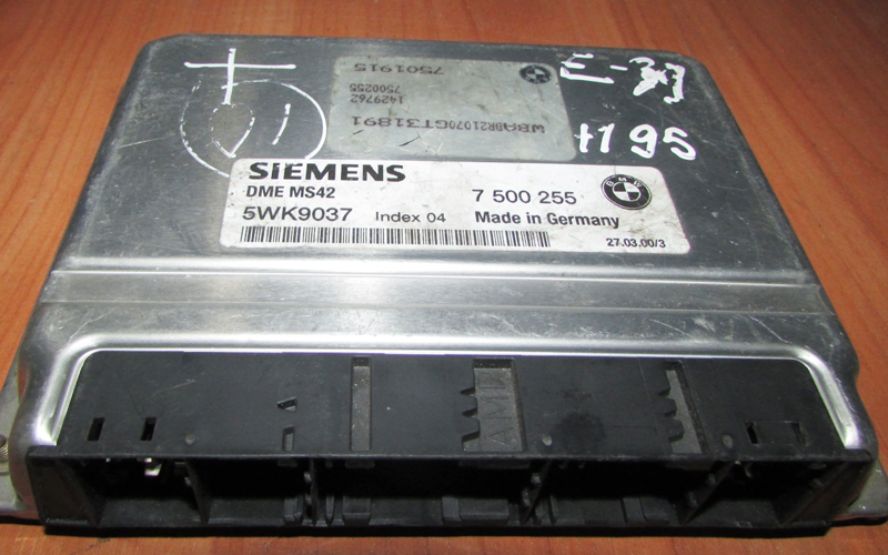 Блок управления двигателем Siemens